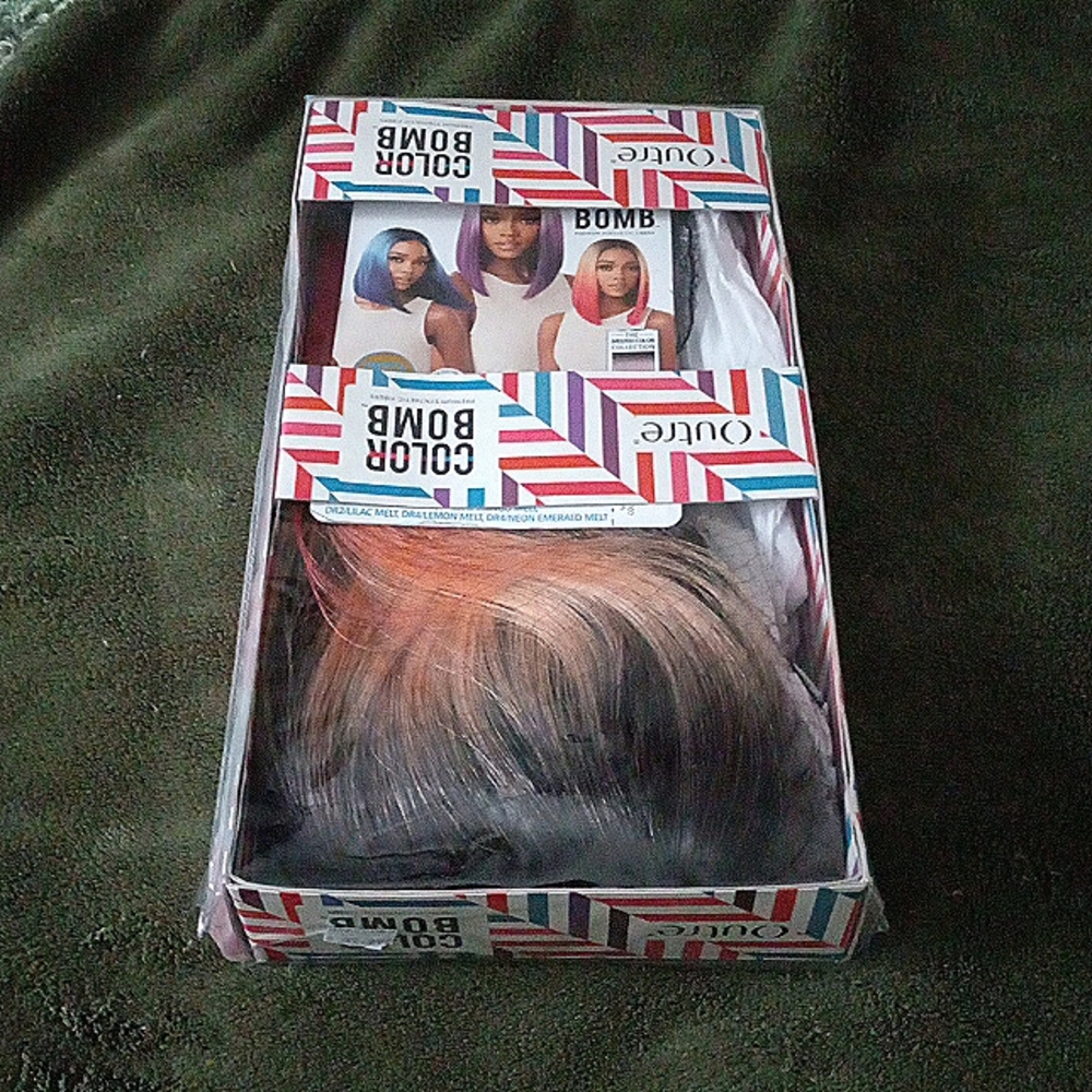 LACE FRONT WIG